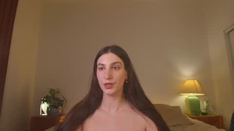 Jsmine  and sometimes Beaulooks online show from 01-18-25, 09:02