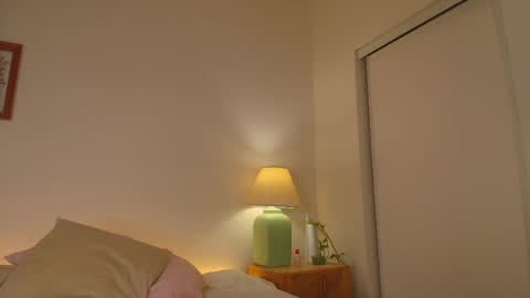 Jsmine  and sometimes Beaulooks online show from 02-28-25, 09:44