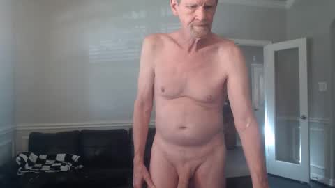 Snapshot of jtull52 chatting on 01-07-25, 08:31 jtull52 online show from 01-07-25, 08:31