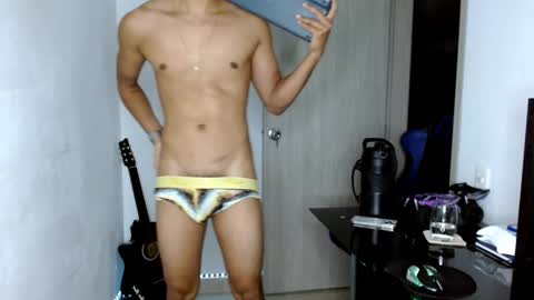 Snapshot of juan_da01 chatting on 02-09-25, 03:22 JuanDa online show from 02-09-25, 03:22