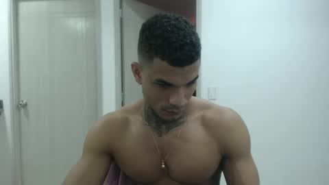juan_gomez_1 online show from 12-07-24, 12:02