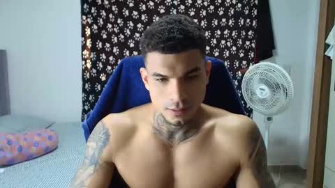 juan_gomez_1 online show from 11-10-25, 03:33