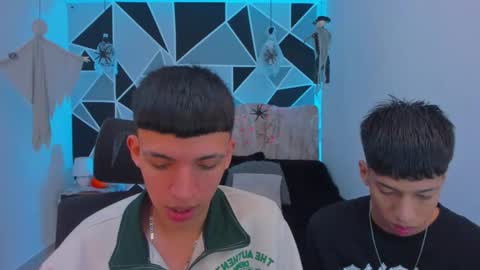 JuanSteven online show from 10-24-25, 04:09