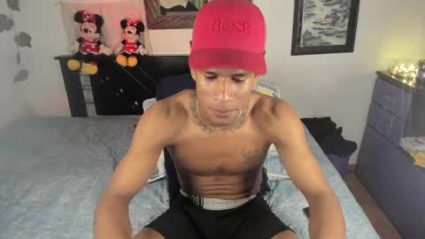 Snapshot of juanbigcock21cm chatting on 11-13-25, 12:20 juan jose online show from 11-13-25, 12:20