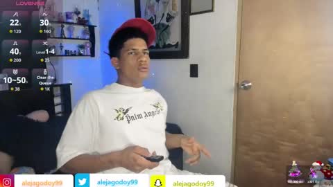 Snapshot of juanbigcock21cm chatting on 12-05-25, 05:05 juan jose online show from 12-05-25, 05:05