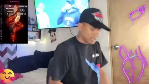 Snapshot of juanbigcock21cm chatting on 03-15-26, 06:30 juan jose online show from 03-15-26, 06:30