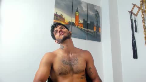 Juan Esteban online show from 12-17-25, 02:50