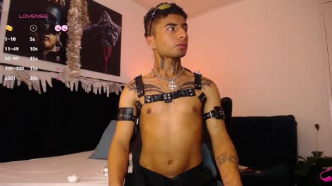 juancamilo66_ online show from 01-03-25, 05:06