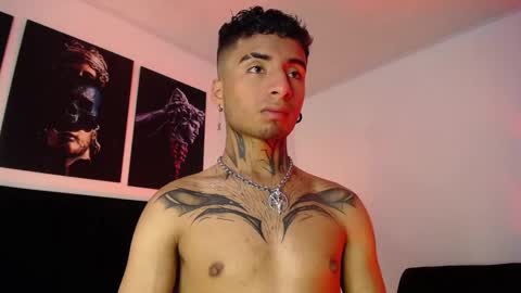 juancamilo66_ online show from 01-04-25, 07:44