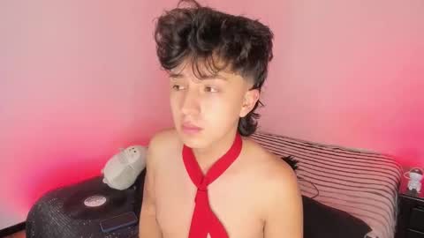 Snapshot of juandaaa__ chatting on 11-25-25, 06:02 juandaaa__ online show from 11-25-25, 06:02