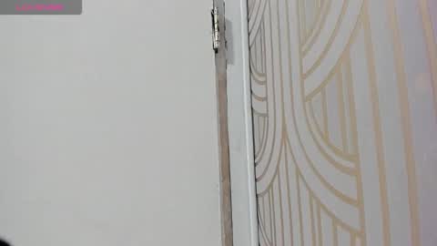 Snapshot of juandiamonds chatting on 02-18-26, 12:23 Juan David online show from 02-18-26, 12:23