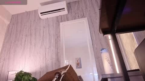 Snapshot of juandiamonds chatting on 02-27-26, 12:16 Juan David online show from 02-27-26, 12:16