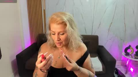 juanitarubia online show from 11-10-25, 07:46