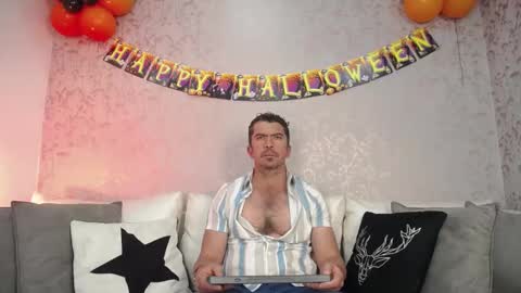 Juan k online show from 10-07-25, 02:14