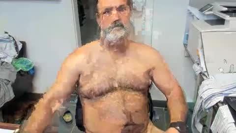 Snapshot of juergenkru chatting on 11-03-25, 07:31 Giovanni50pro online show from 11-03-25, 07:31