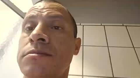 Snapshot of jugg2 chatting on 09-14-25, 05:01 Jugg online show from 09-14-25, 05:01