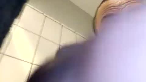 Snapshot of jugg2 chatting on 09-19-25, 02:29 Jugg online show from 09-19-25, 02:29