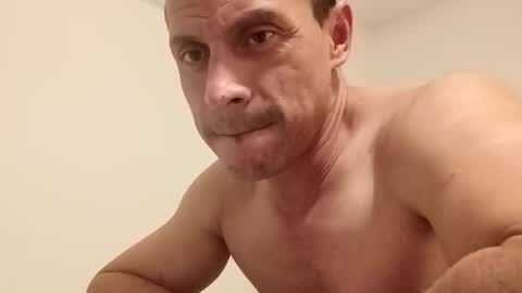 Snapshot of jugg2 chatting on 10-16-25, 07:42 Jugg online show from 10-16-25, 07:42