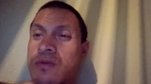 Snapshot of jugg2 chatting on 10-19-25, 01:23 Jugg online show from 10-19-25, 01:23