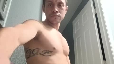 Snapshot of jugg2 chatting on 10-23-25, 05:29 Jugg online show from 10-23-25, 05:29