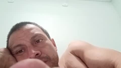 Snapshot of jugg2 chatting on 10-28-25, 09:13 Jugg online show from 10-28-25, 09:13