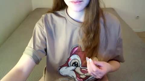 JuiceTalia online show from 12-21-25, 08:32