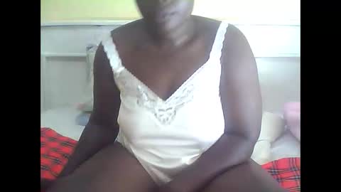 Snapshot of juicy576808 chatting on 12-24-24, 11:33 zainabu online show from 12-24-24, 11:33