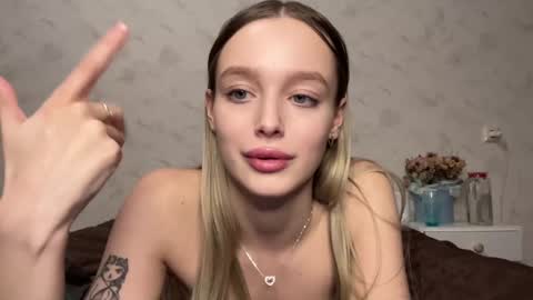 Snapshot of juicy_angels chatting on 12-03-24, 05:45 alexa online show from 12-03-24, 05:45