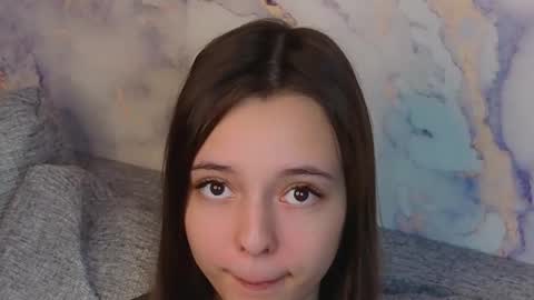 leyla online show from 10-18-25, 09:10