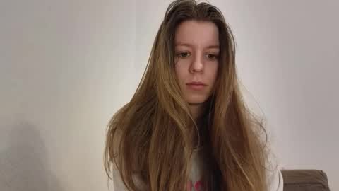 laura online show from 02-03-26, 12:32