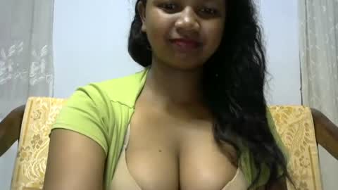 stellah online show from 09-29-25, 02:16