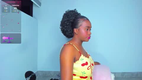 Snapshot of juicy_sky chatting on 02-02-26, 04:44 Your Paradise online show from 02-02-26, 04:44