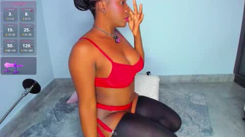 Snapshot of juicy_sky chatting on 02-14-26, 06:32 Your Paradise online show from 02-14-26, 06:32