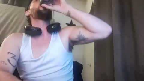 Snapshot of juicyj322 chatting on 02-21-25, 07:23 juicyj322 online show from 02-21-25, 07:23