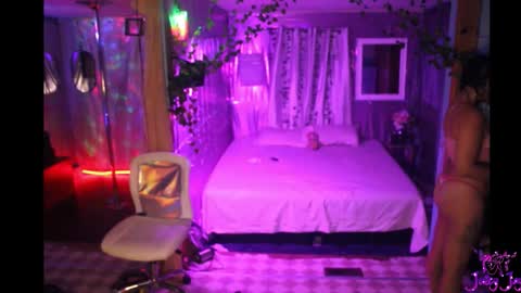 juicyjayxxx69 online show from 10-08-25, 04:10