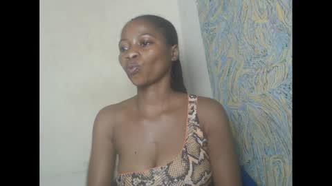 juicypiexx online show from 01-31-25, 09:48