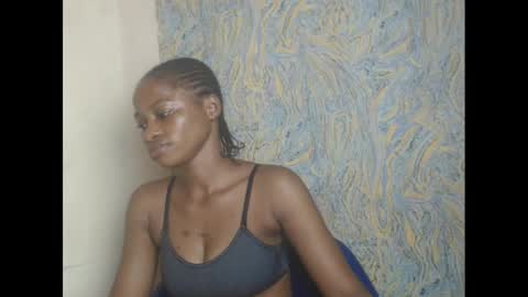 juicypiexx online show from 02-24-25, 05:00
