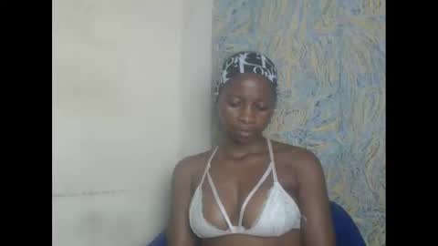 juicypiexx online show from 03-05-25, 11:49
