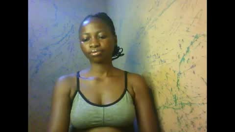 juicypiexx online show from 09-15-25, 10:32