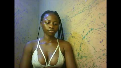 juicypiexx online show from 09-23-25, 12:46