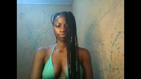 juicypiexx online show from 10-06-25, 02:20