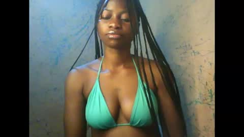 juicypiexx online show from 10-12-25, 02:43