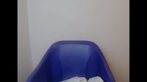 Snapshot of juicyxpink chatting on 02-12-25, 07:55 juicyxpink online show from 02-12-25, 07:55