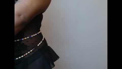 Snapshot of juicyxpink chatting on 02-22-25, 02:08 juicyxpink online show from 02-22-25, 02:08