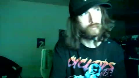 Snapshot of jukeb0x77 chatting on 11-14-25, 02:32 Juk3B0x77 online show from 11-14-25, 02:32