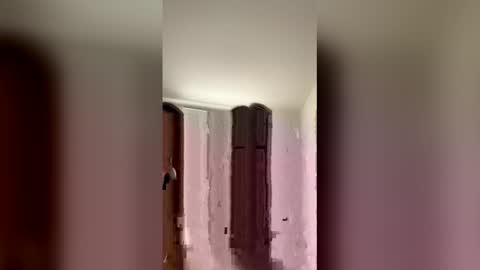 Snapshot of julessummers chatting on 12-15-25, 08:02 julessummers online show from 12-15-25, 08:02