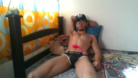 Julfigo online show from 12-09-24, 01:02