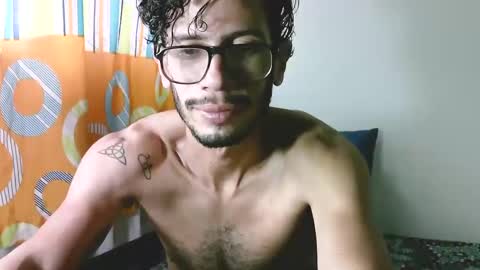 Julfigo online show from 12-15-24, 02:59