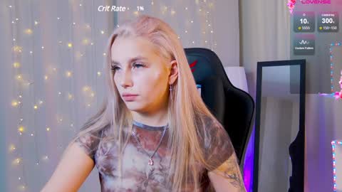 julia__bunny online show from 01-26-25, 05:44