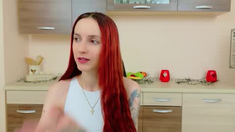 JuliaJae online show from 02-04-26, 07:14